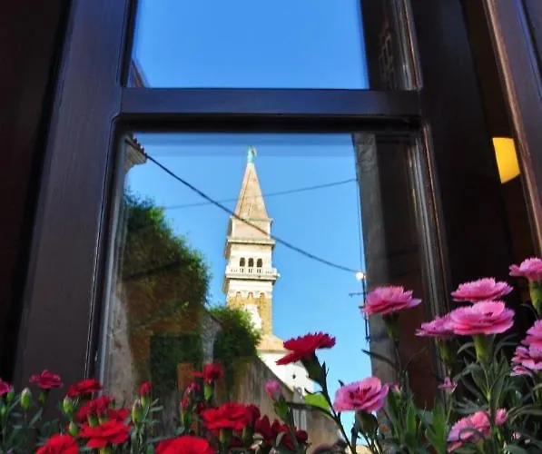 ベッド・アンド・ブレックファスト Max